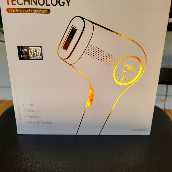 Intense pulsed light hair removal - Picture 3 of 3